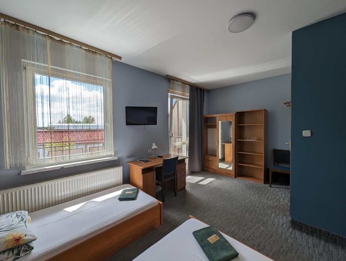 Motel Drabek Tarnowskie Góry Exteriör bild