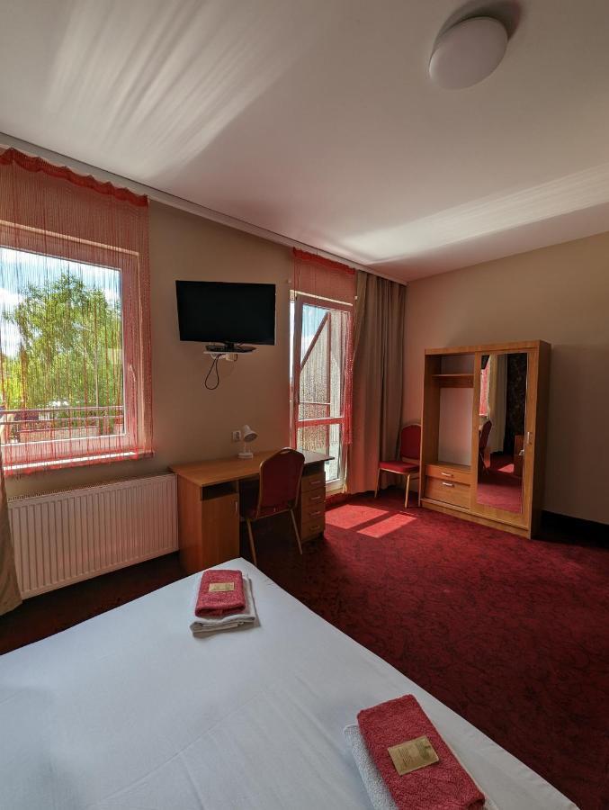 Motel Drabek Tarnowskie Góry Exteriör bild