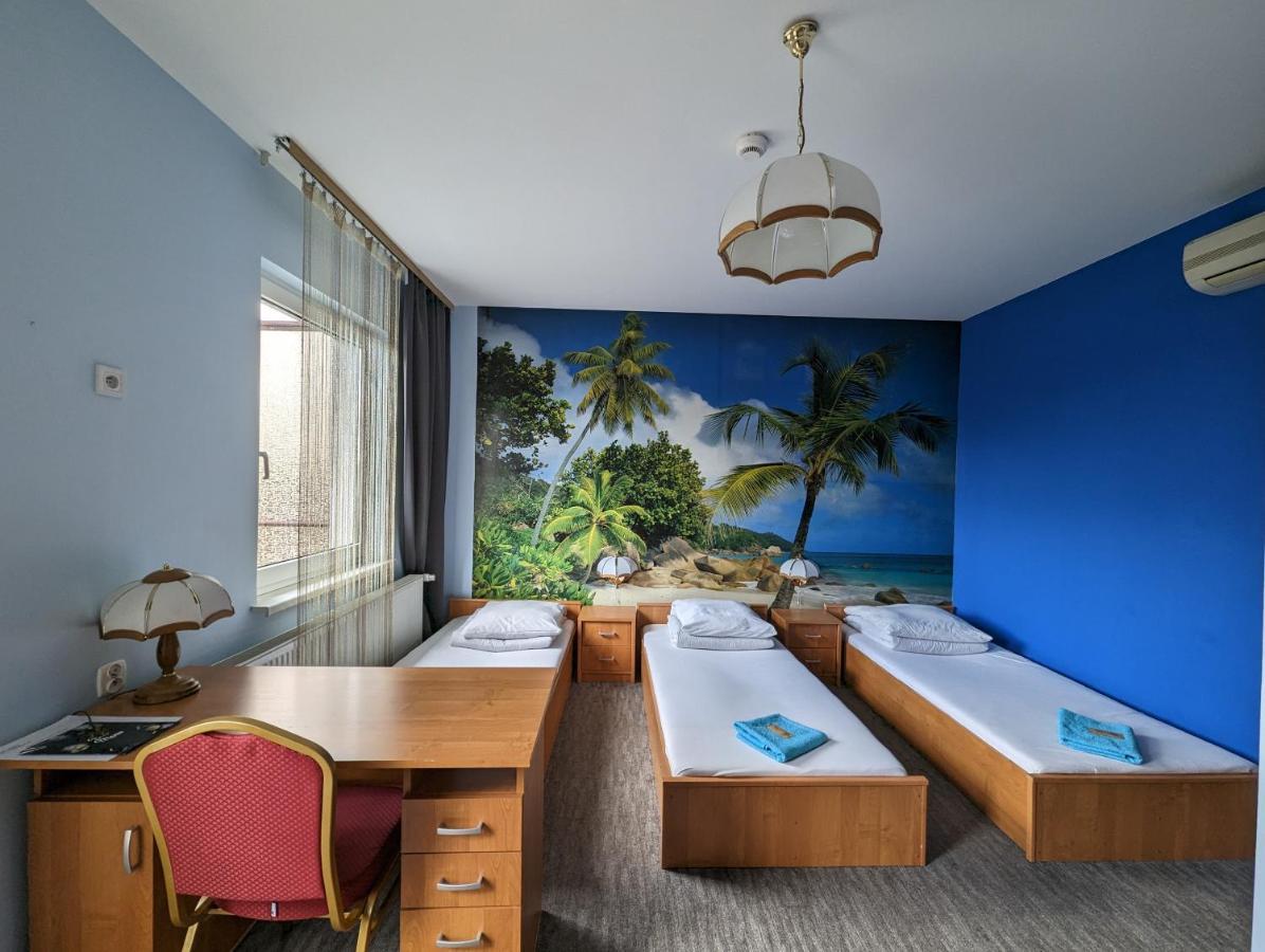 Motel Drabek Tarnowskie Góry Exteriör bild