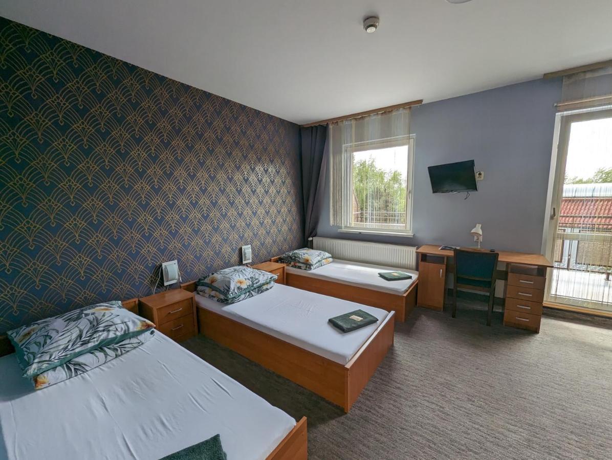 Motel Drabek Tarnowskie Góry Exteriör bild